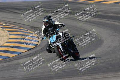 media/Dec-15-2023-Apex Assassins (Fri) [[91f19fb1c7]]/Trackday 2/Session 3 (Turns 9 and 10)/